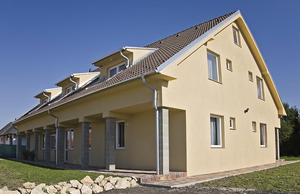 Luca Apartman Sopron Eksteriør billede